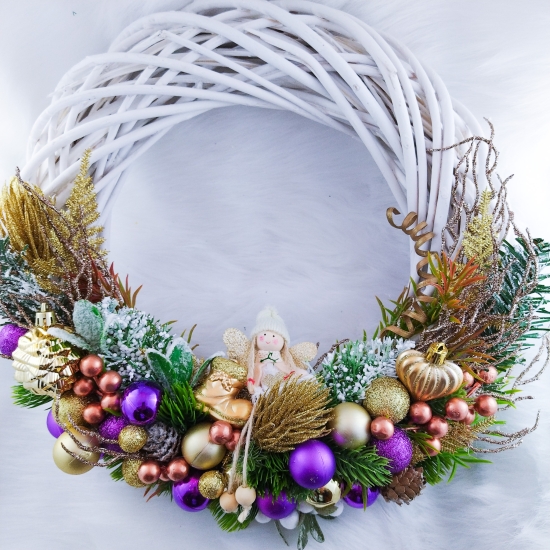 Wieniec bonarodzeniowy na drzwi złoto-fioletowy